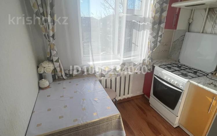 2-бөлмелі пәтер · 47 м² · 5/5 қабат, Северо-Восток ш/а., Громова 11, бағасы: 140 000 ₸ в Уральске, мкр Северо-Восток — фото 2