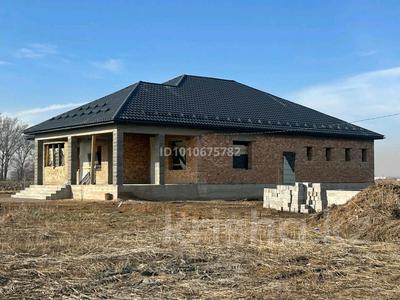 Отдельный дом · 6 комнат · 304 м² · 10 сот., Сельский округ Умтул за 55 млн ₸ в 