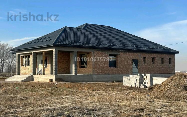 Отдельный дом · 6 комнат · 304 м² · 10 сот., Сельский округ Умтул за 55 млн ₸ в  — фото 2
