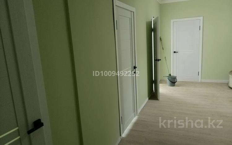 3-комнатная квартира · 125 м² · 5/25 этаж, 11 микр 112 за 28.5 млн 〒 в Актобе — фото 27