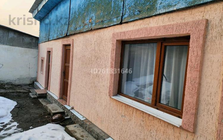 Отдельный дом · 4 комнаты · 72.3 м² · 12 сот., Самурык 13 — Село Орикты за 24 млн ₸ в Есик — фото 2