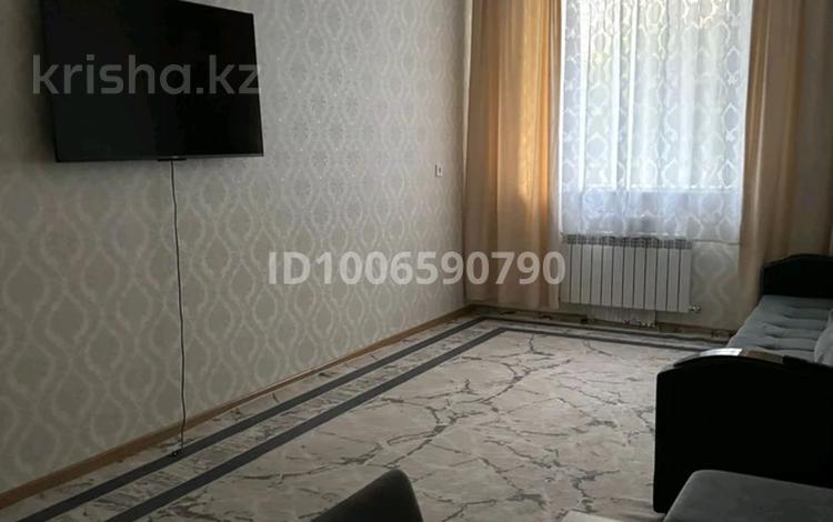 2-комнатная квартира · 68 м² · 2/9 этаж, Шахтёров 20/4 — Проспект Строителей за 36 млн ₸ в Караганде, Казыбек би р-н — фото 2