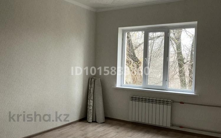 1-бөлмелі пәтер · 36 м² · 3/5 қабат, Мынбулак ш/а. 36, бағасы: 12 млн ₸ в Таразе,  мкр Мынбулак — фото 2