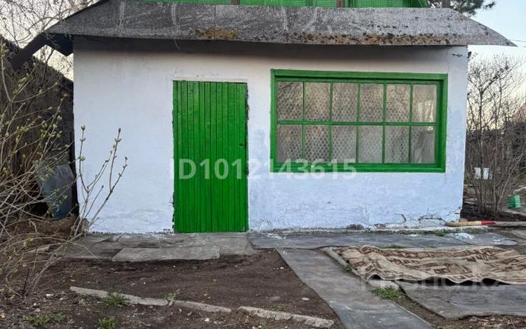 Дача · 3 комнаты · 56 м² · 1067 сот., мкр Михайловка за 3.5 млн ₸ в Караганде, Казыбек би р-н — фото 2