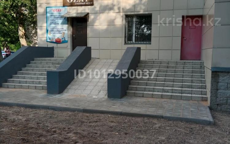 Свободное назначение, офисы, магазины и бутики, салоны красоты, развлечения, кабинеты и рабочие места · 70 м² за 230 000 ₸ в Караганде, Казыбек би р-н — фото 18