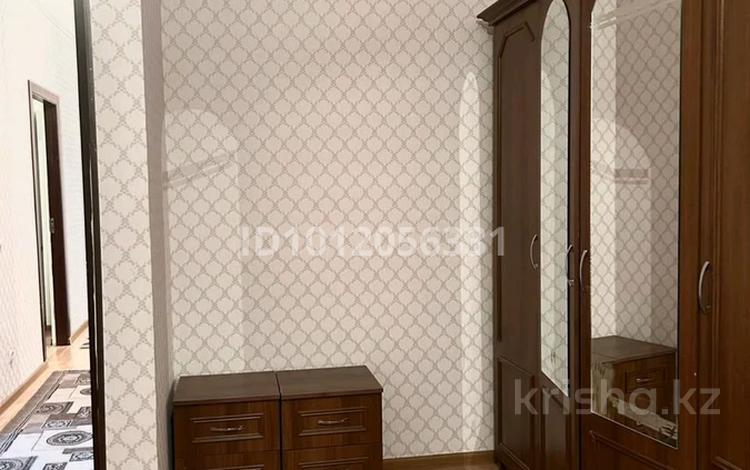 2-бөлмелі пәтер · 67.7 м² · 5/7 қабат, 11-я ул. 18, бағасы: 21 млн ₸ в Туркестане — фото 2