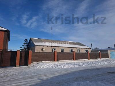 Часть дома · 5 комнат · 180 м² · 10 сот., Колганата токпаева 16а — Возле детского садика Жаркын бала за 100 000 〒 в Актобе, жилой массив Жилянка