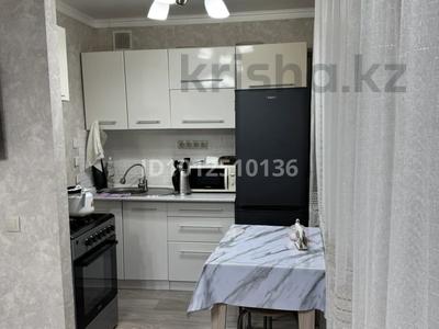 1-бөлмелі пәтер · 37 м² · 2/5 қабат, Алаш 221 — Район вокзала, бағасы: 15 000 ₸ в Щучинске