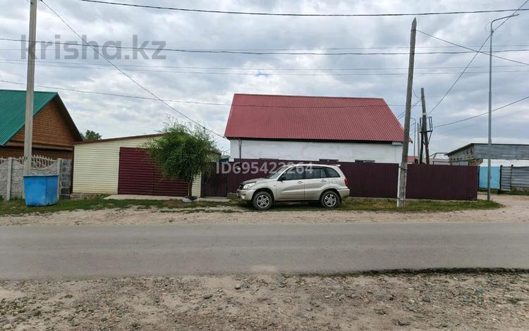 Отдельный дом · 3 комнаты · 98 м² · 6 сот., Болашак 103 за 15 млн 〒 в Шемонаихе — фото 4