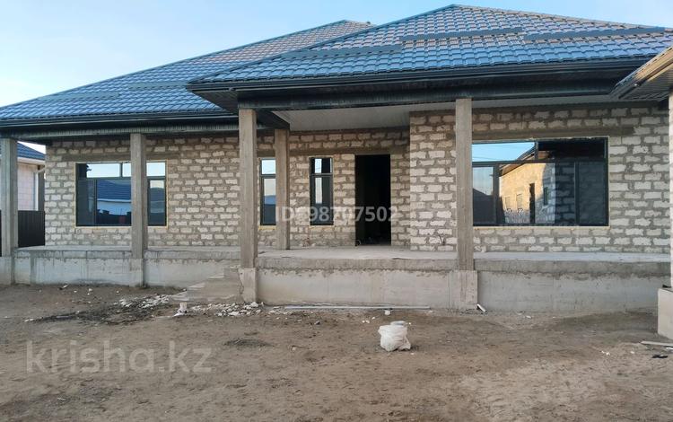 Отдельный дом · 6 комнат · 300 м² · 10 сот., мкр Жулдыз-2, 43 49 за 47 млн ₸ в Атырау — фото 6