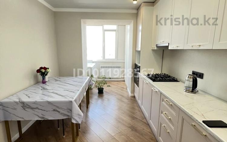 2-комнатная квартира · 71.3 м² · 4/6 этаж, Желтоксан за 29.8 млн 〒 в Уральске — фото 2