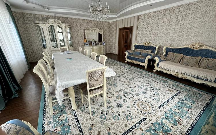 Отдельный дом · 5 комнат · 240 м² · 14 сот., Доброволец 25 — Кирпичный завод, напротив за 61.9 млн ₸ в Актобе, жилой массив Кирпичный — фото 3