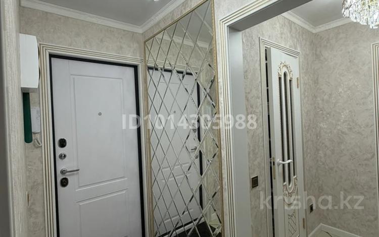 3-бөлмелі пәтер · 63 м² · 3/4 қабат, №1 ш/а. 76 — Саина Домостроительная, бағасы: 52.5 млн ₸ в Алматы, Ауэзовский р-н — фото 2