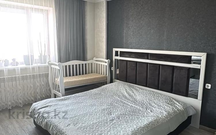3-комнатная квартира · 90.5 м² · 10/16 этаж, мкр Юго-Восток, Шахтеров 52 за 41 млн ₸ в Караганде, Казыбек би р-н — фото 2