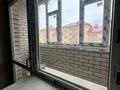 2-бөлмелі пәтер · 94 м² · 5/6 қабат, мкр. Алтын орда 11г, бағасы: 30 млн ₸ в Актобе — фото 4