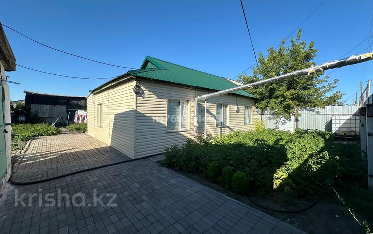 Үйдің бір бөлігі · 4 бөлме · 62.4 м² · 4.8 сот., Ержанова 48/2А, бағасы: 18.5 млн 〒 в Абае — фото 20