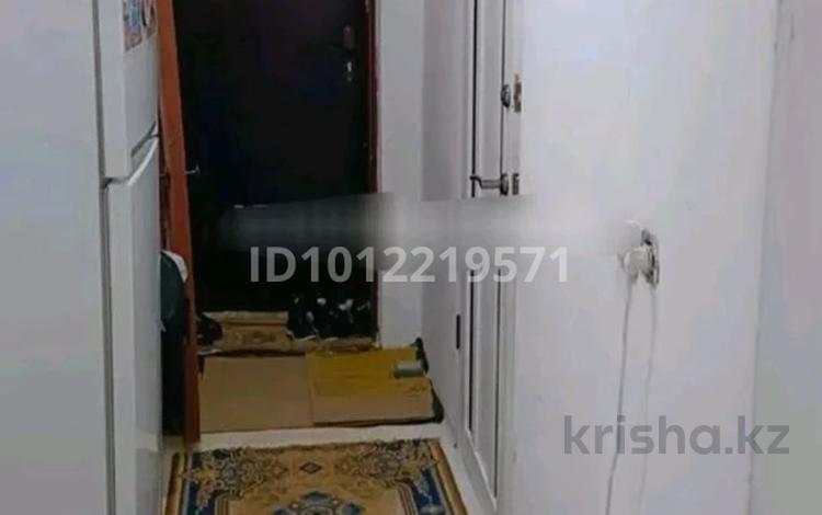 2-бөлмелі пәтер · 45 м² · 3/3 қабат, ул. Р. Айымбаева 24, бағасы: 4.5 млн ₸ в Алге — фото 2