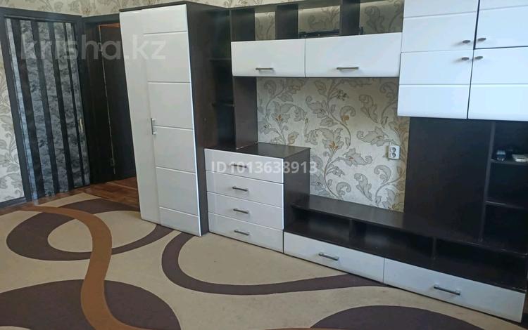 1-комнатная квартира · 46 м² · 5/9 этаж, мкр Аксай-2 27 — Төле би Момыш улы за 220 000 ₸ в Алматы, Ауэзовский р-н — фото 2