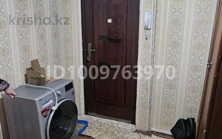 3-комнатная квартира · 62.5 м² · 5/5 этаж, 6 микрорайон 1 за 11 млн ₸ в Темиртау — фото 2