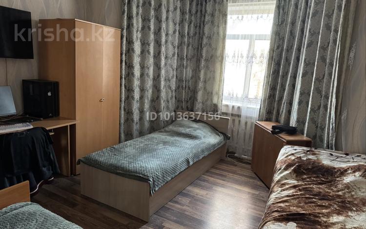 3-комнатная квартира · 87 м² · 2/3 этаж, мкр Новый Город, Проспект Нурсултана Назарбаева 40 за 61 млн ₸ в Караганде, Казыбек би р-н — фото 2