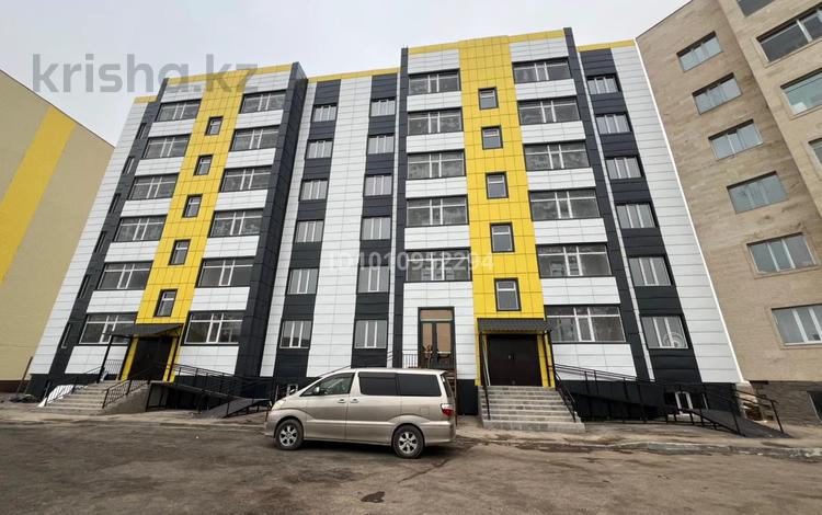 1-бөлмелі пәтер · 42.4 м² · 1/5 қабат, Майкудук, Мкр Голубые пруды 3/3, бағасы: 13.2 млн ₸ в Караганде, Алихана Бокейханова р-н — фото 2