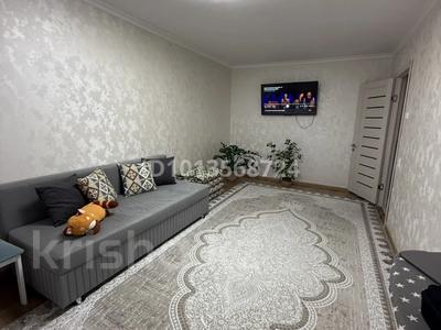 2-комнатная квартира · 51 м² · 9/9 этаж, мкр Кунаева за 170 000 ₸ в Уральске