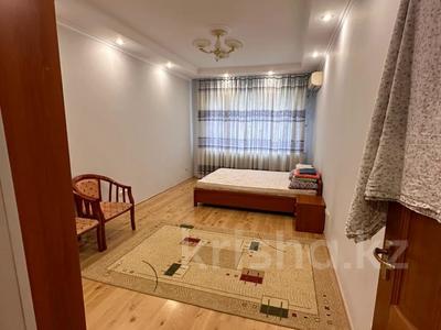 2-комнатная квартира, 60 м², 3/5 этаж помесячно, 11-й мкр 12 за 150 000 〒 в Актау, 11-й мкр