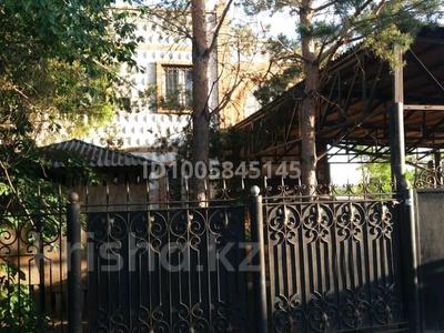 Дача · 3 комнаты · 100 м² · 8 сот., Центральная 77 — Айтматова Центральная за 30 млн 〒 в Астане, Нура р-н