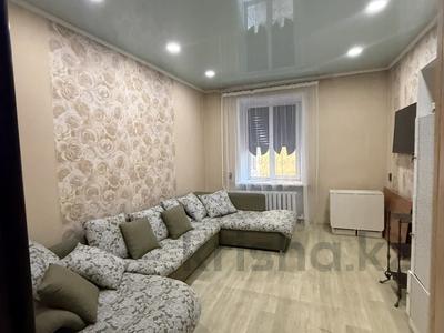 3-бөлмелі пәтер · 80 м² · 1/3 қабат, Добролюбова 23, бағасы: 24 млн ₸ в Усть-Каменогорске, Ульбинский