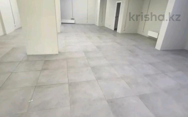 Свободное назначение, офисы, магазины и бутики, салоны красоты · 130 м² за 795 000 ₸ в Астане, Есильский р-н — фото 13