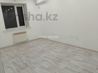 2-бөлмелі пәтер · 60 м² · 6/6 қабат, Строитель ш/а. 36 — Район жигули, бағасы: 150 000 ₸ в Уральске, мкр Строитель