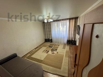 3-комнатная квартира · 60 м² · 5/9 этаж, мкр 4 за 19.9 млн 〒 в Уральске