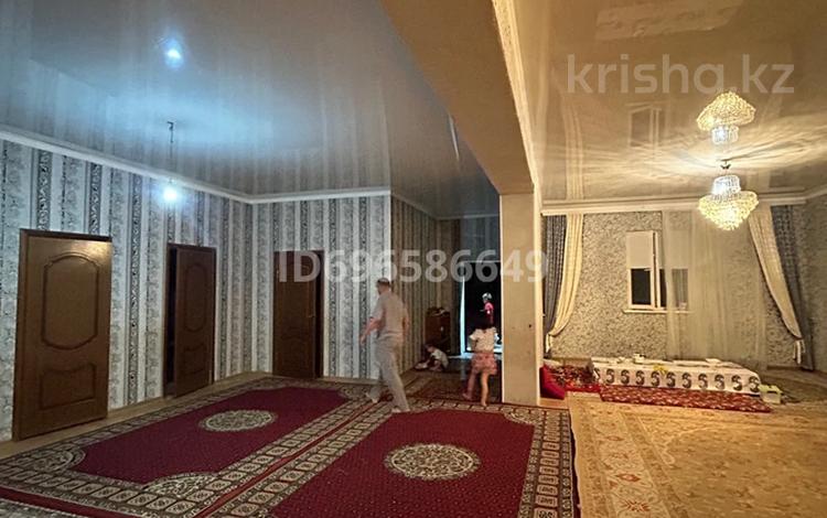 Жеке үй · 6 бөлме · 260 м² · 10 жүзд., Хазар 5 76 — Мектеп, Әлем спорт кешені, бағасы: 18 млн ₸ в Батыре — фото 2