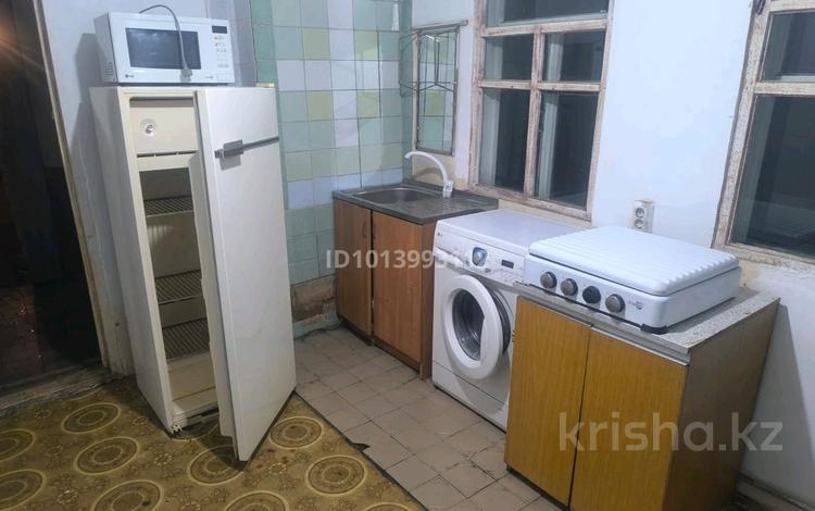 Отдельный дом · 3 комнаты · 55 м² · 2 сот., Вишневского 10 — Жандосова Навои за 200 000 ₸ в Алматы, Ауэзовский р-н — фото 2