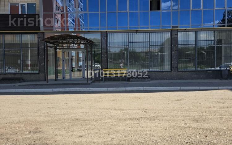 Свободное назначение, офисы · 185 м² за 850 000 ₸ в Уральске, мкр Северо-Восток — фото 2