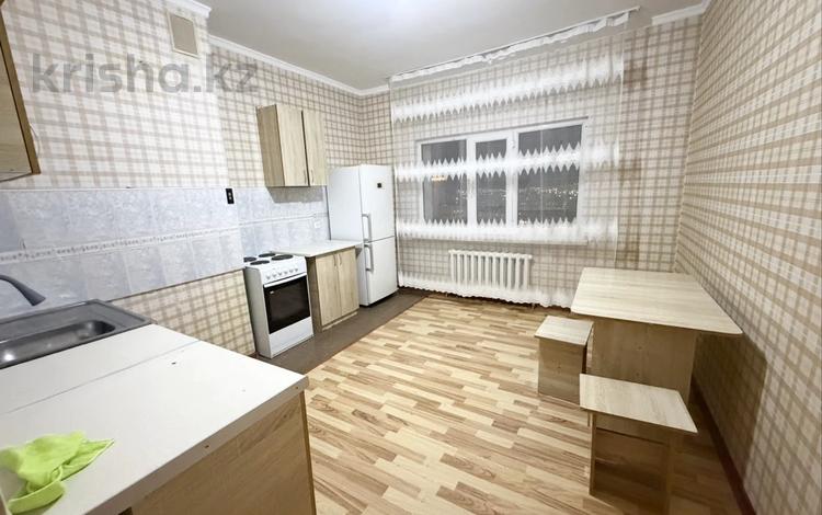 2-комнатная квартира · 70 м² · 18/18 этаж, Б. Момышулы 13/1 — Тауелсиздик за 250 000 ₸ в Астане, Алматы р-н — фото 2