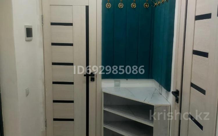 3-комнатная квартира · 70 м² · 6/7 этаж, 11-ая улица 15/1 за 120 000 ₸ в Туркестане — фото 13