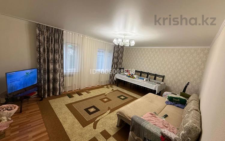 Отдельный дом · 4 комнаты · 90 м² · 5 сот., мкр Жулдыз — Медеу за 21.5 млн 〒 в Уральске — фото 10