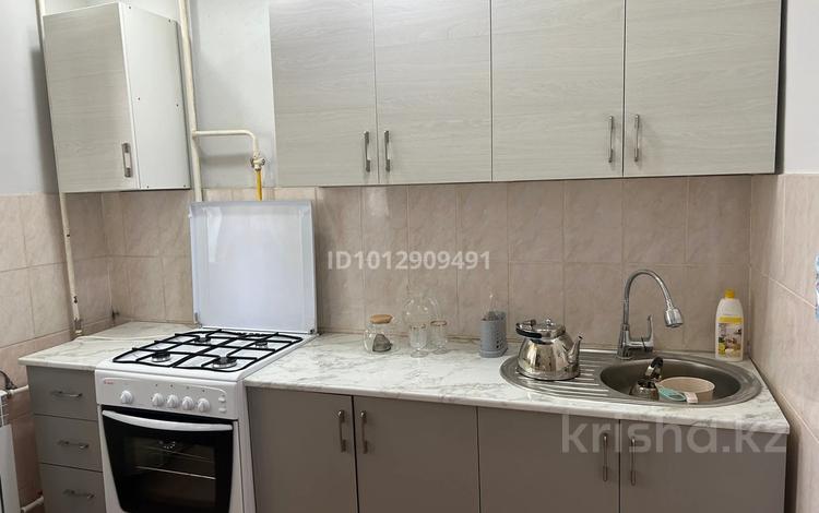 2-бөлмелі пәтер · 55 м² · 3/5 қабат, мкр Центральный 8, бағасы: 25 млн ₸ в Атырау — фото 2
