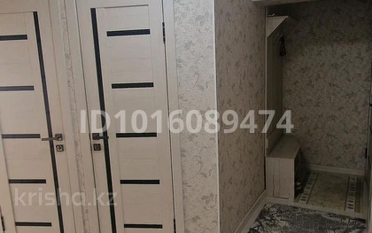 2-бөлмелі пәтер · 45 м² · 3/5 қабат, Байзак Батыра 191, бағасы: 150 000 ₸ в Таразе — фото 2