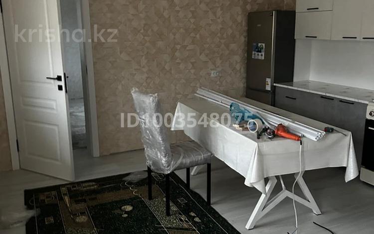 Отдельный дом · 2 комнаты · 80 м², Спатаева Пащенко 170 — Садик Больница за 250 000 〒 в Жаркенте — фото 2