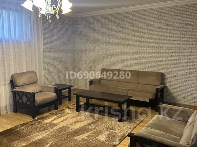 2-комнатная квартира, 100 м², 1/2 этаж помесячно, мкр Ерменсай 21 за 350 000 〒 в Алматы, Бостандыкский р-н