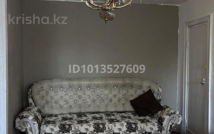 2-комнатная квартира · 40 м² · 5/5 этаж, Чехова 57 — Чехова и кирова за 140 000 ₸ в Усть-Каменогорске — фото 2