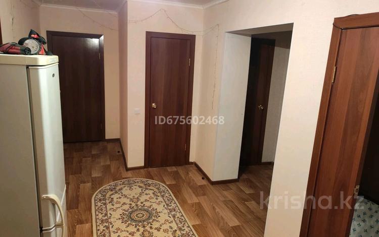 3-бөлмелі пәтер, 81 м², 7/9 қабат, Нур Актобе, Нур Актобе, 4мкр 17г, бағасы: 17 млн 〒 — фото 2