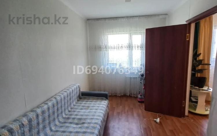 2-комнатная квартира · 46.2 м² · 5/5 этаж, 1 микрорайон 8 за 9.1 млн ₸ в  — фото 2