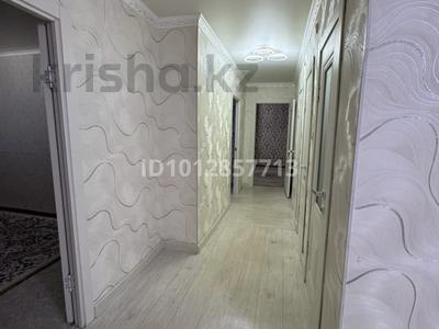 2-бөлмелі пәтер · 80 м² · 8/9 қабат, мкр 12 49, бағасы: 180 000 ₸ в Актобе