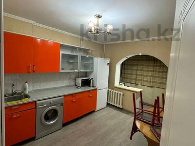 2-бөлмелі пәтер · 55 м² · 1/5 қабат, мкр Аксай-3Б, бағасы: 32.5 млн ₸ в Алматы, Ауэзовский р-н