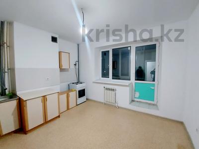 2-комнатная квартира · 60 м² · 6/9 этаж, Гагарина 1 за 20.8 млн ₸ в Уральске