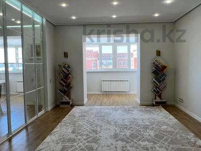 4-бөлмелі пәтер, 146.6 м², 8/8 қабат, мкр. Алтын орда *, бағасы: 73.5 млн 〒 в Актобе, мкр. Алтын орда