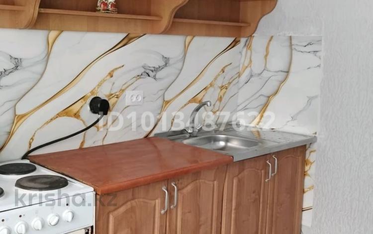 2-комнатная квартира · 54 м² · 2/9 этаж, мкр Юго-Восток, Мкр Юго-Восток, мкр Степной 3 8 — Остановка Турист , супермаркет Норма за 180 000 ₸ в Караганде, Казыбек би р-н — фото 2